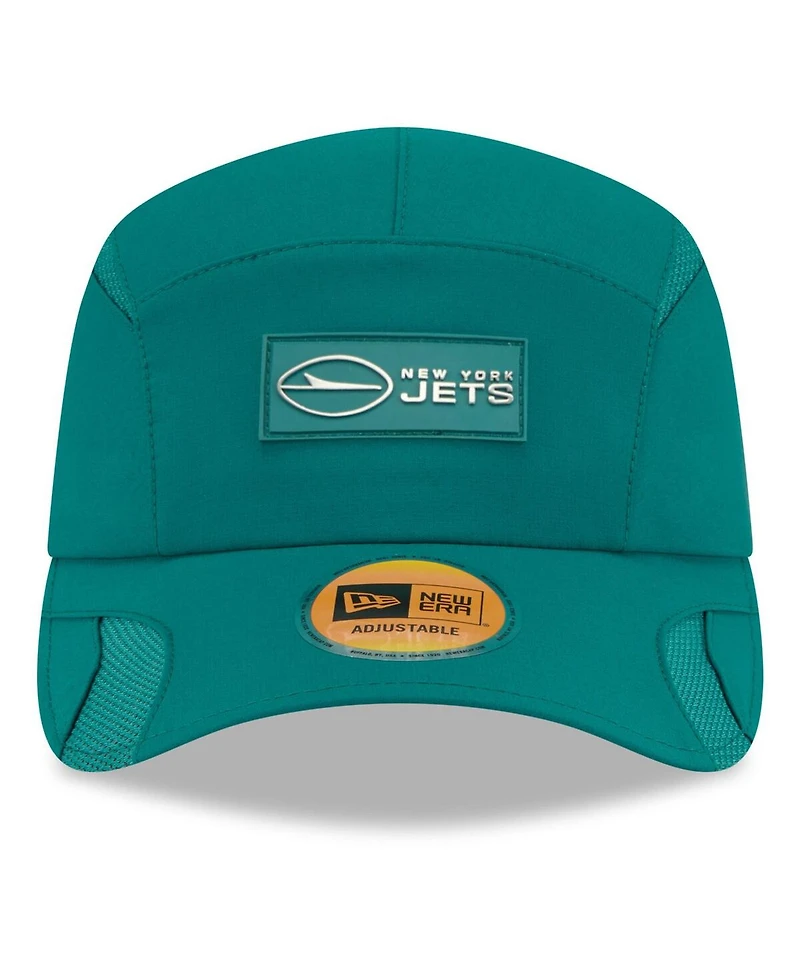 New Era Men's Green New York Jets 2025 Sideline Runner Adjustable Hat