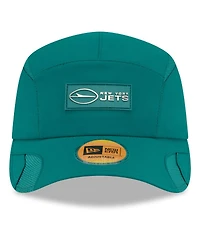 New Era Men's Green New York Jets 2025 Sideline Runner Adjustable Hat