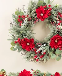 Glitzhome 24" Christmas Mangnolia Berry Wreath