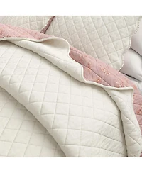 Linery & Co. Cotton Stitched Reversible Floral 3 Piece Scalloped Quilt and Sham Set