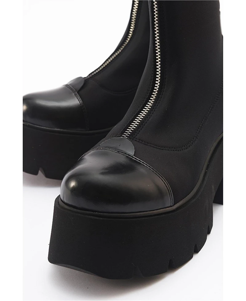 Prologue Shoes Bray Patent Chunky Boot (Women)