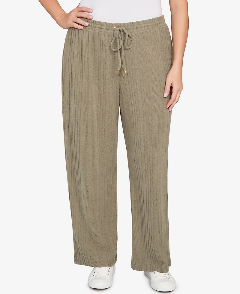 Hearts Of Palm Plus Solid Texture Hatchi Pants