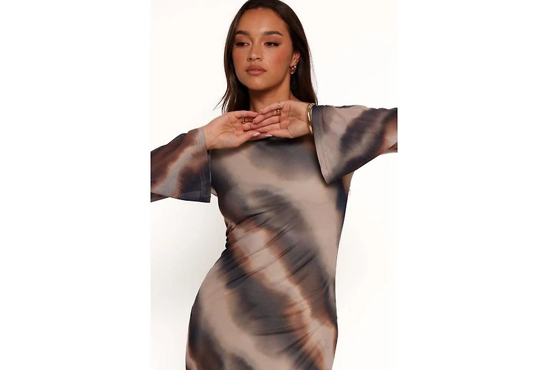 Petal and Pup Women's Pandora Long Sleeve Maxi Dress