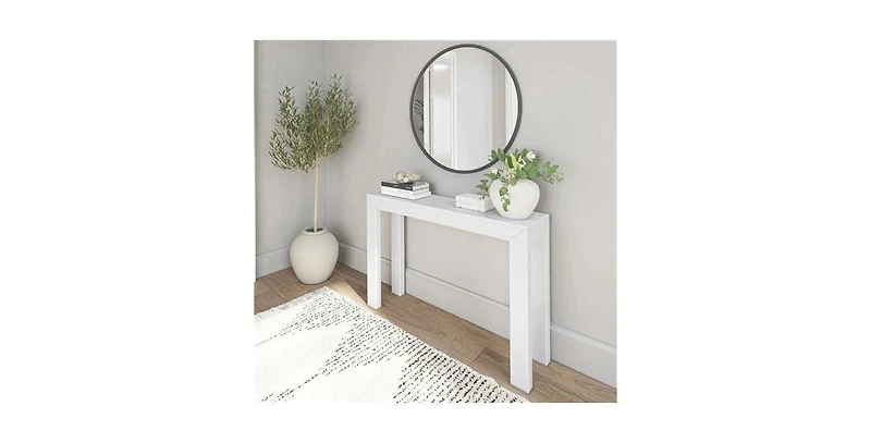 Solid Wooden Modern Accent Console Table / Sofa Table in Wood Finish