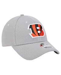 New Era Big Boys and Girls Gray Cincinnati Bengals Main 9FORTY Adjustable Hat