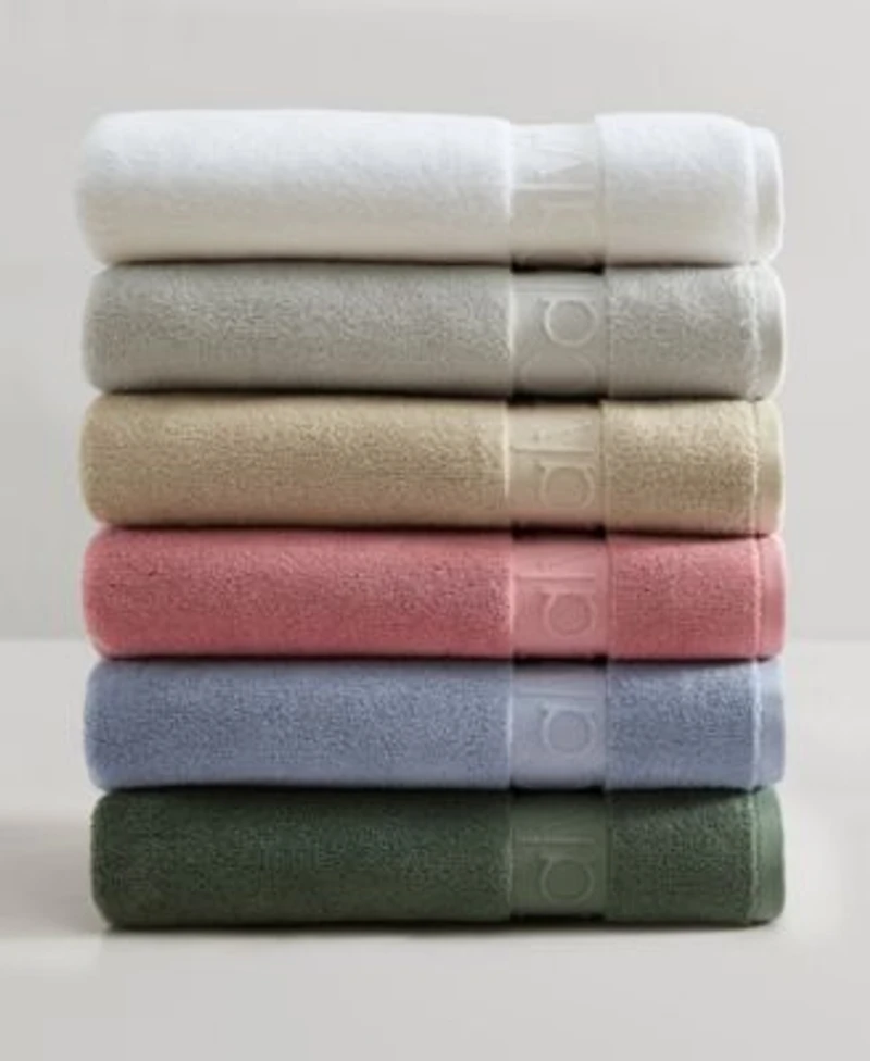 Calvin Klein Iconic Cotton Jacquard Bath Towels