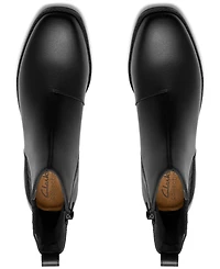Clarks Collection Women's Danyelle Skip Block Heel Booties