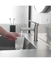 Single Handle Single Hole Modern Bathroom Faucet Bathroom Drip-Free Vanity Sink Faucet in Brushed Nickel