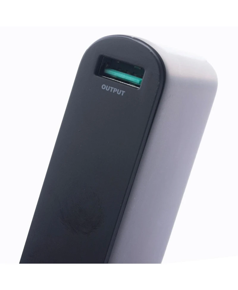 RadioShack Portable Battery Powerbank Charger 20,000 mAh 74 Wh Usb A and Usb C 20W With Led Display Black 2309276