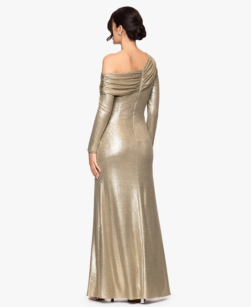 Betsy & Adam Women's Long Ruched Off-the-Shoulder Gown