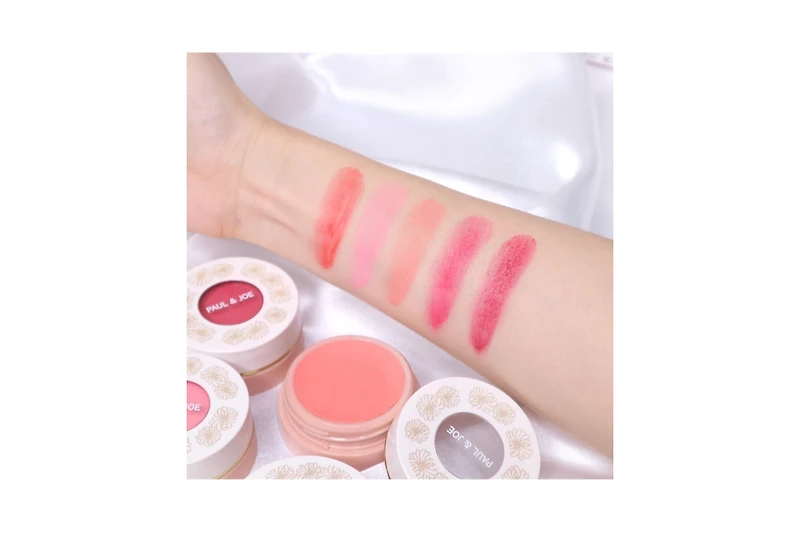Paul & Joe Gel Blush 05