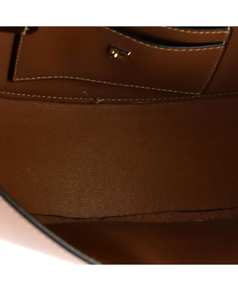 Pre-Owned Salvatore Ferragamo Aura Bag Leather