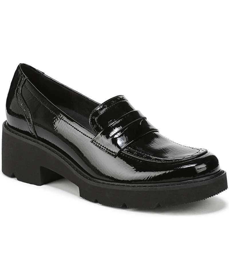 Naturalizer Women's Charisma Lug Sole Round Toe Loafers