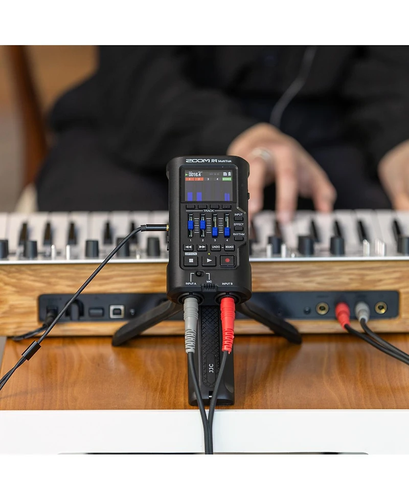 Zoom R4 MultiTrak 32-Bit Float Handheld Recorder