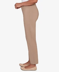 Alfred Dunner Petite Vienna Smooth Front Easy Fit Short Length Pants
