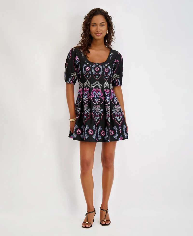 kensie Women's Scoop Neck Embroidered Woven Dress