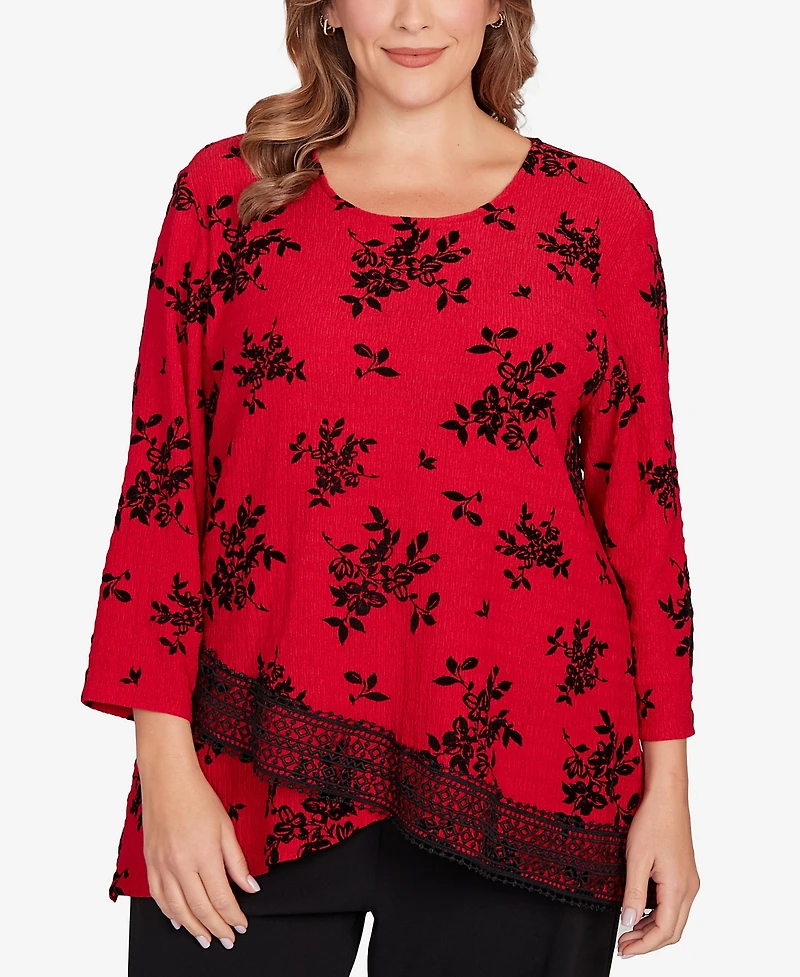 Ruby Rd. Plus Floral Flocked Texture Lace Trim Top