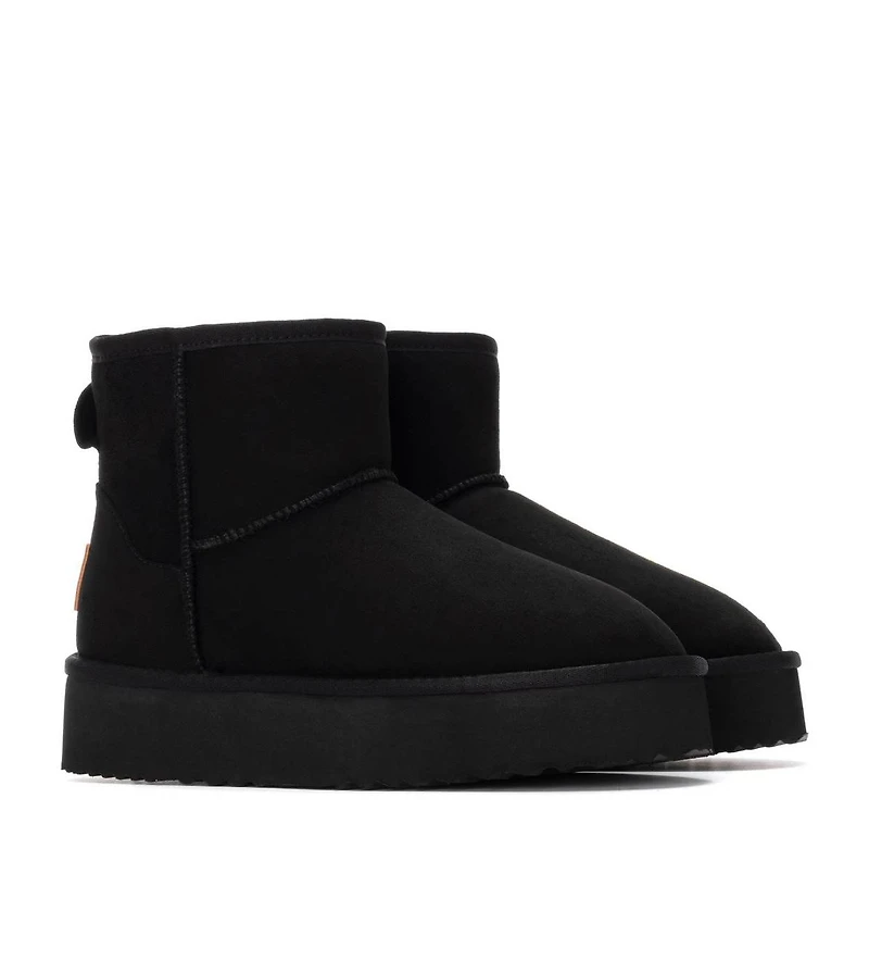 Women's Winter Suede Booties By Xti