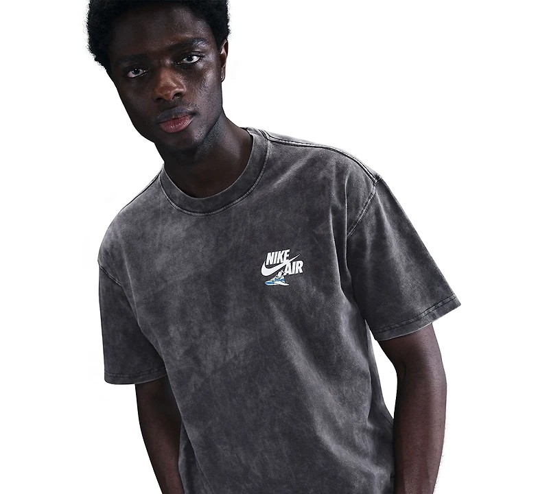 Nike Men's Sportswear Short Sleeve Logo Graphic T-Shirt