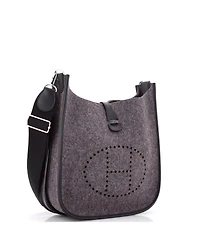 Pre-Owned Hermes Pm Evelyne Bag Gen Iii Felt