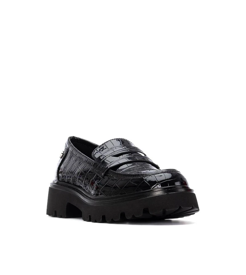 Women's Patent Leather Casual Moccasins By Xti