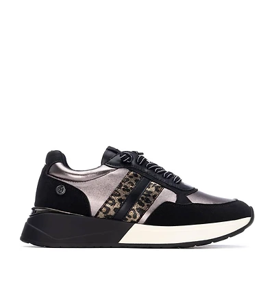 Women's Casual Suede Sneakers By Xti