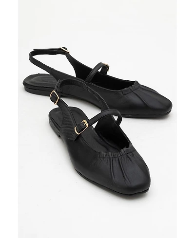 Forever & Always Shoes Britney Leather Closed-Toe Sandal (Women)