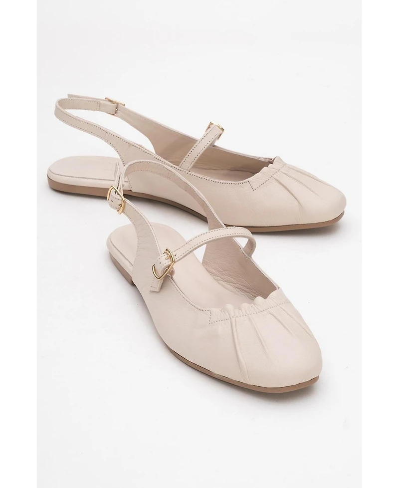 Forever & Always Shoes Britney Leather Closed-Toe Sandal (Women)