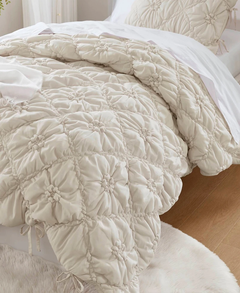 Intelligent Design Lily Floral 2-Pc. Comforter Set, Twin