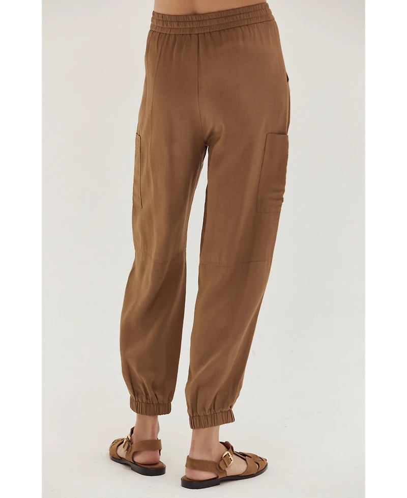 Crescent Women's Eden Woven Cargo Jogger Pants