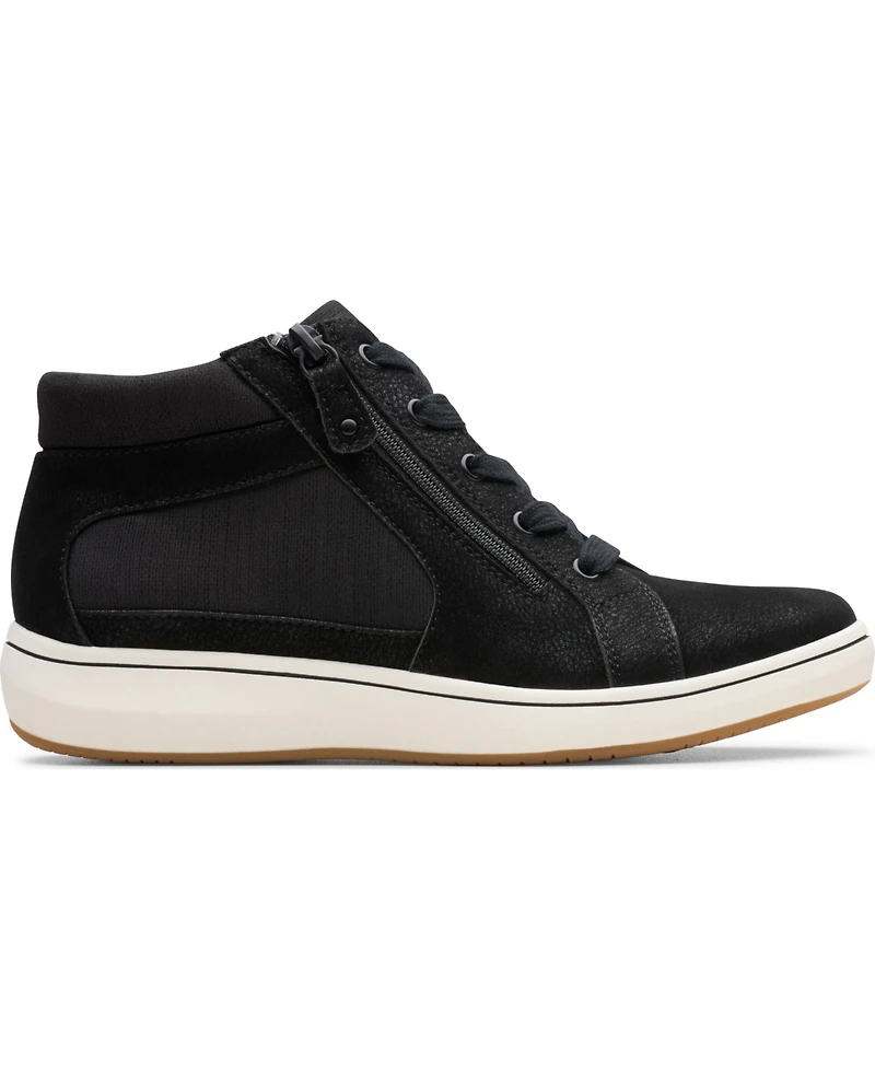 Clarks Women's BreezeSky Rae Lace-Up Sneaker