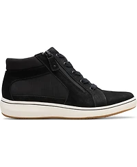 Clarks Women's BreezeSky Rae Lace-Up Sneaker