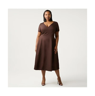 Estelle Plus Akira Dress