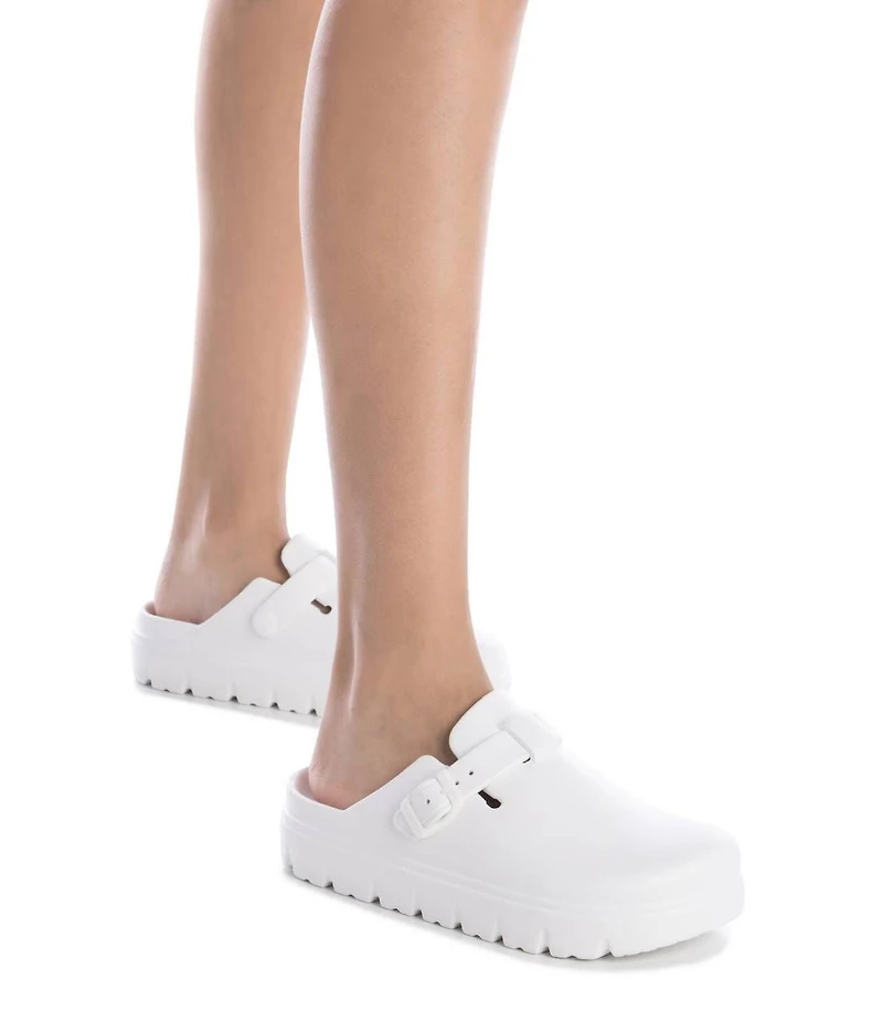 Xti Women's Comfort Clogs