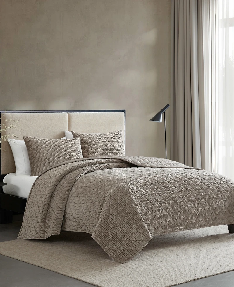 Vera Wang Solid Crushed Velvet 3-Pc. Quilt Set