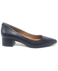 Gentle Souls Women's Gardena Pointy Toe Pumps