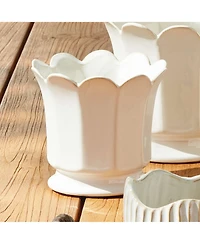 Maline Footed Pot Large