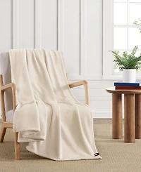 Tommy Hilfiger Solid Plush Blanket, Full/Queen