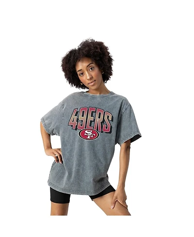 Gameday Couture Women's Gray San Francisco 49ers Peak Performance Oversized Snow Wash T-Shirt