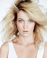 R+Co Dallas Thickening Shampoo, 33.8 oz.