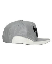 Mitchell & Ness Men's and Women's Gray/White Chicago Bulls Day 12 Two-Tone leather Snapback Hat