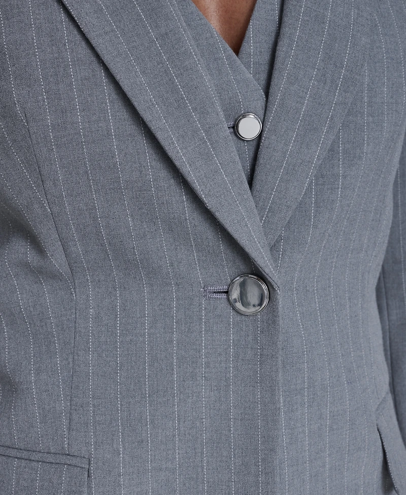 Calvin Klein Women's Classic Buttoned Blazer