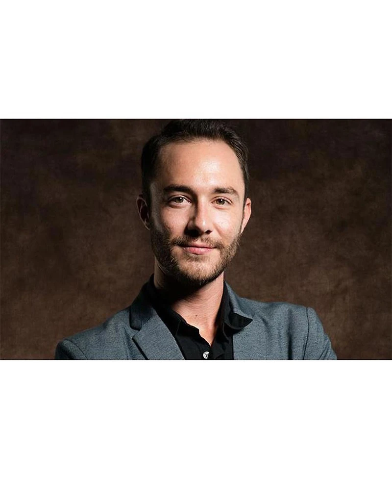 Savage 5x7' Collapsible Backdrop with 8' Aluminum Stand, Brown/Industrial Grunge