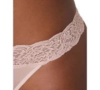 Maidenform Women's Everyday Pretty Lace Thong Panty
