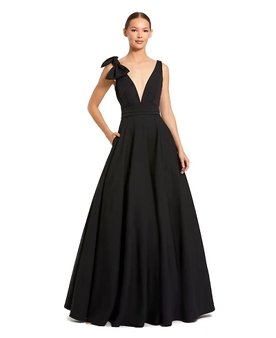 Mac Duggal Women's Crepe Sleeveless Plunge Neck Ballgown With Bow Dresses
