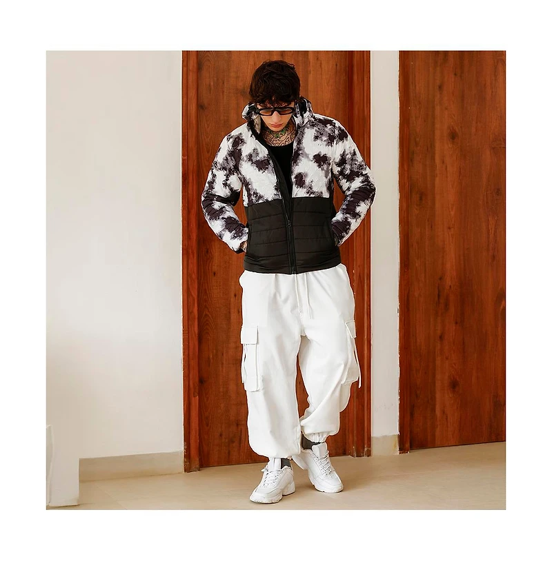 Campus Sutra Men's Obsidian Black & Chalk White Dye-Block Quilt Puffer Jacket