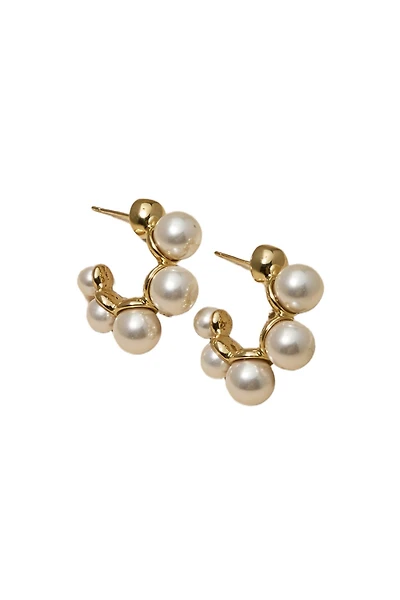 Untamed Petals Women's Cassandra Pearl Hoops.