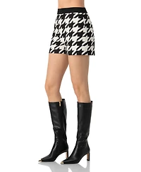 Ivonne Women's Tailored Mega Houndstooth Shorts with Back Zipper