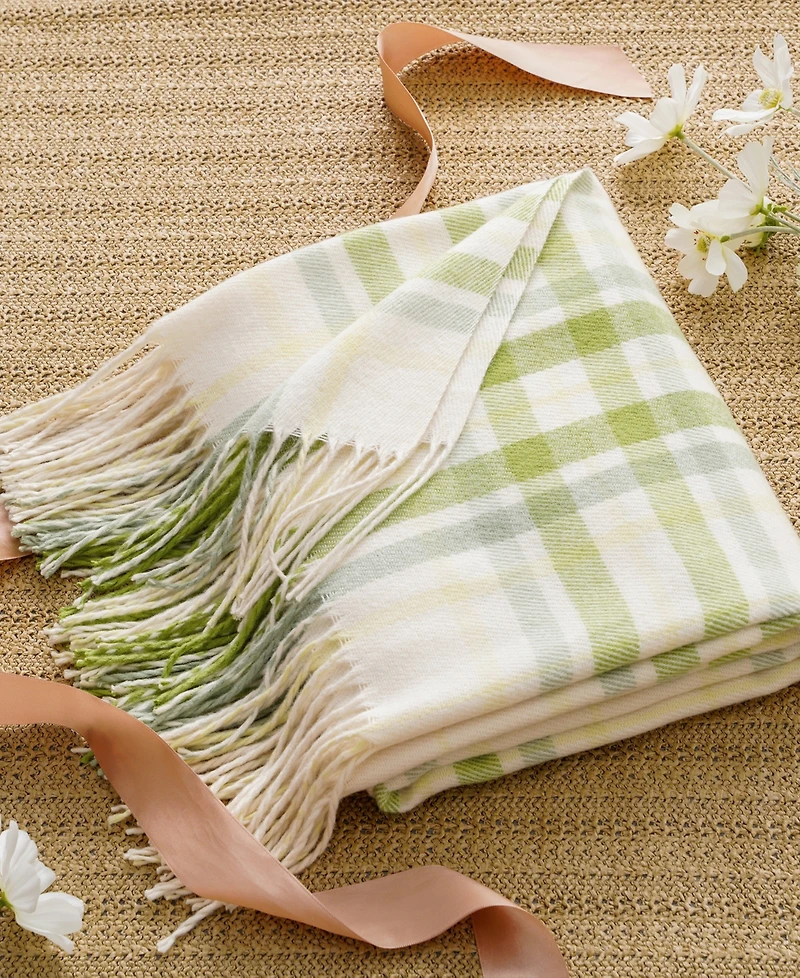 Happycare Textiles Yarn-Dyed Woven Plaid Fringe Throw, 60" x 50"