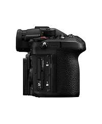 Panasonic Lumix GH7 Mirrorless Camera